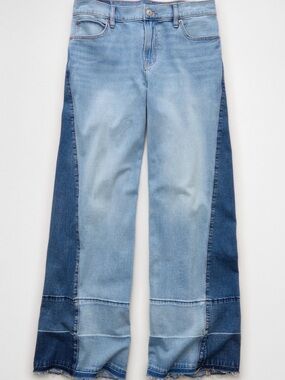 AE Dreamy Drape Stretch Low-Rise
Baggy Ultra-Wide Leg Jean